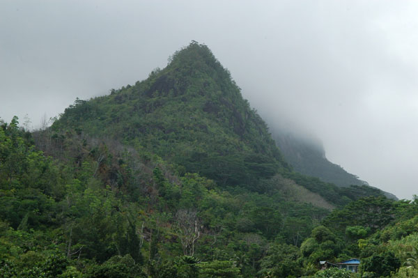 Clouds covering the high peaks of Mahe