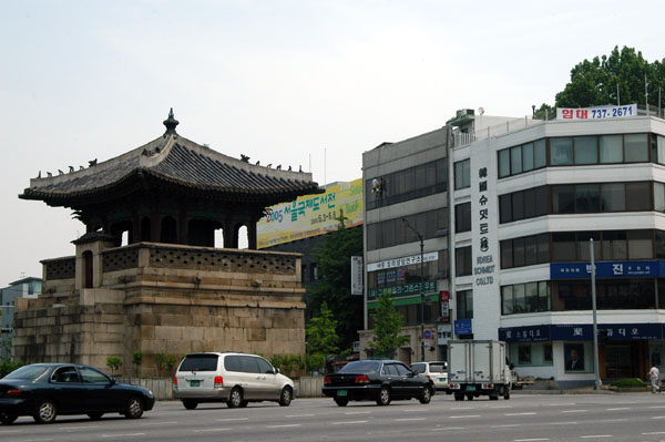 Old tower on Yulgongno Ave just east of Gyeongbokgung Palace