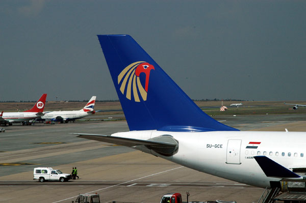 Egyptair Boeing 777 (SU-GCE) JNB