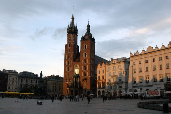 St. Mary's Church, Market Square, Krakow