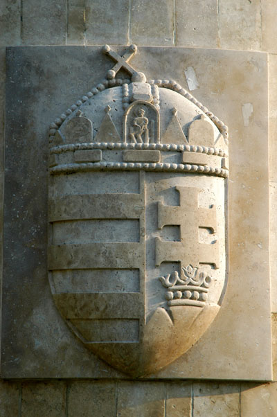 Hungarian coat-of-arms on the bridge