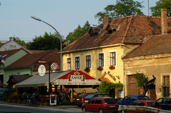 Ködmön Csárda, Syépasszony Völgz, Esztergom