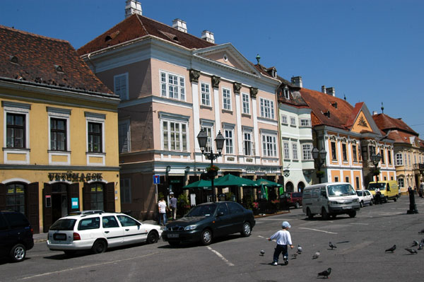 Szchenyi tr, Gyr