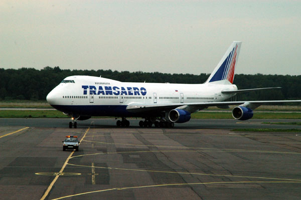 TransAero Boeing 747 (VP-BQA) at DME
