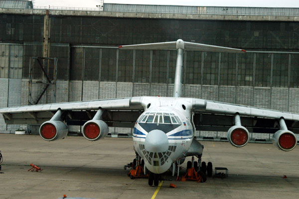 Aerostarz IL-76TD (RA-76476) at DME