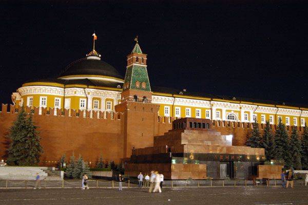 Lenin's Tomb along the Kremlin Wall, Red Square