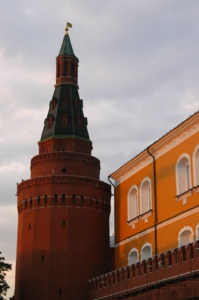 Uglovaya Arselalnaya Tower, Kremlin