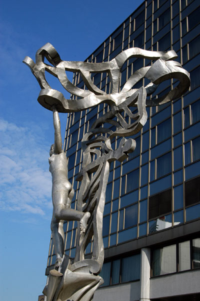 Sculpture at the Moscow Renaissance Hotel