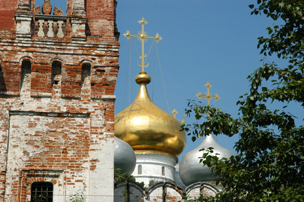 Fortifications and a golden dome of Smolensk Cathedral, Novodevichy Convent