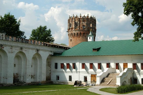 Southwest corner, Novodevichy Convent