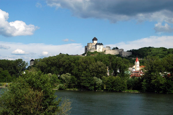 Trenčn on the Vh River is dominated by its castle