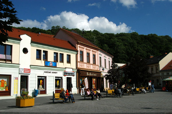  trovo nmestie (square) Trenčn