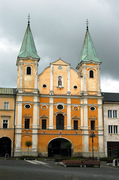 St. Paul's Church, Marinske nmestie
