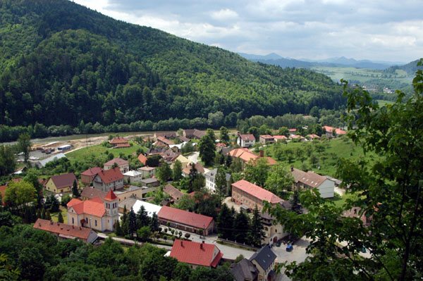 Countryside around Orava Castle