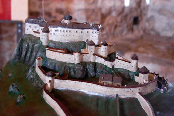 Model of Spi Castle