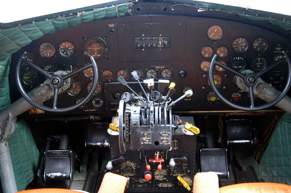 Cockpit of the Lisunov Li-2