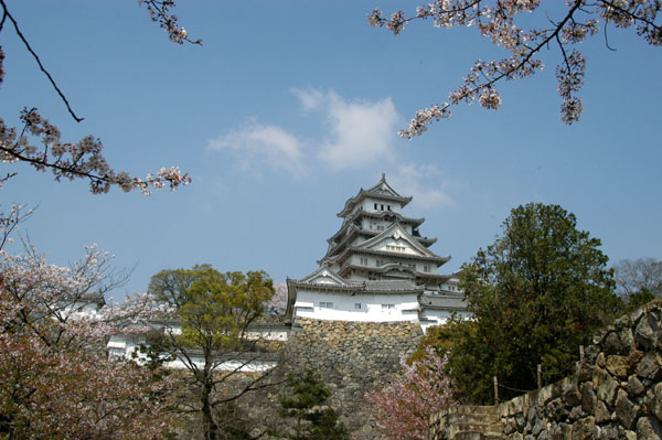 Himeji Castle was built by Toyotomi Hideyoshi