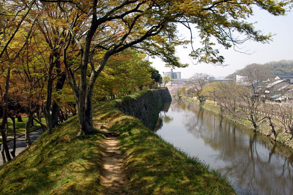 Northern Moat, Himeji Castle