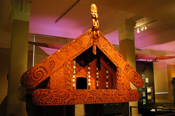 Maori Te Ohe carved around 1825 from Lake Rotorua