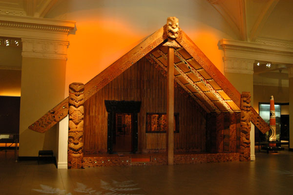Hotonui, the 1878 Maori meetinghouse