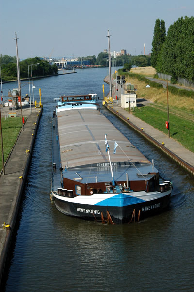 Riverboat entering the locks