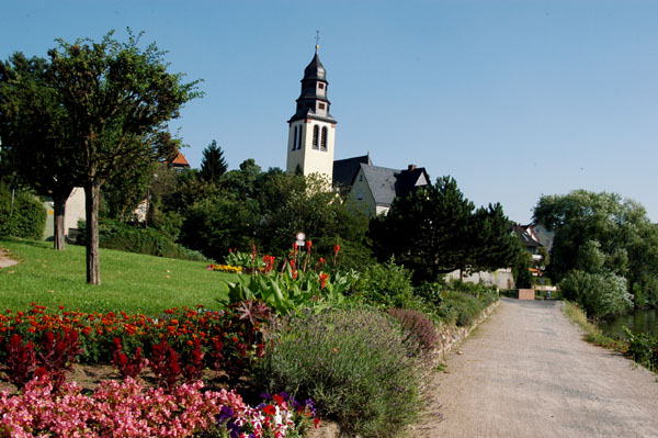 Mainuferweg, Kelsterbach