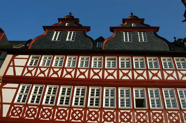 Rmerberg, Frankfurts restored old town square