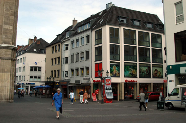 Heinrich-Heine-Platz