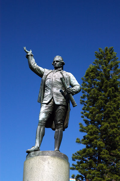 Capt. Cook, Hyde Park