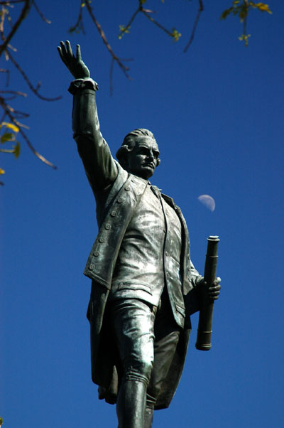 Capt. Cook, Hyde Park