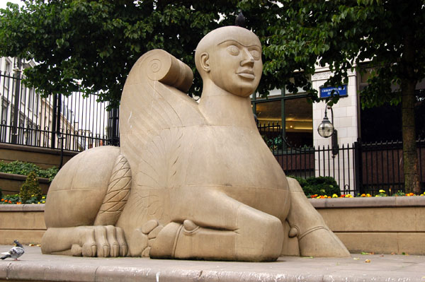 Sphinx, Victoria Square