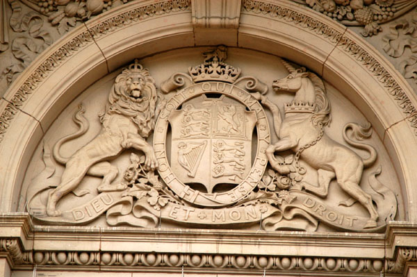 British coat-of-arms, Victoria Square