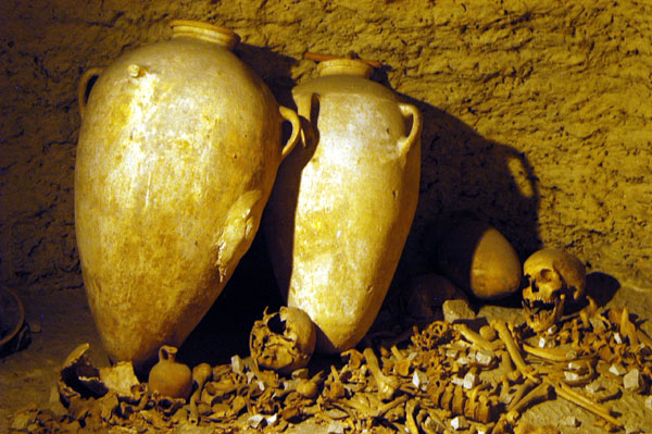 Reconstruction of Jericho Tomb G1, 1700 BC