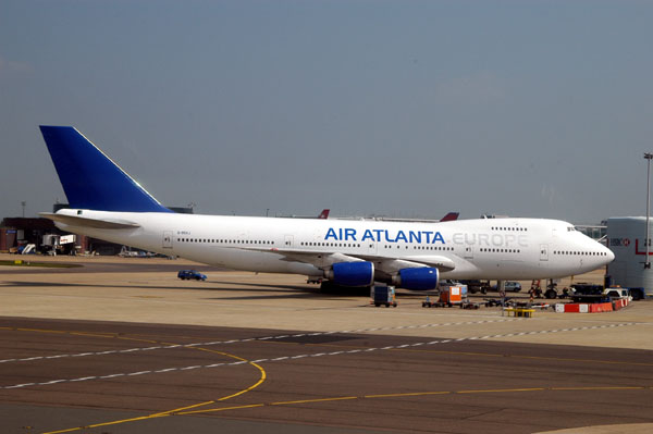 Air Atlanta Europe 747 at LGW (G-BDXJ)