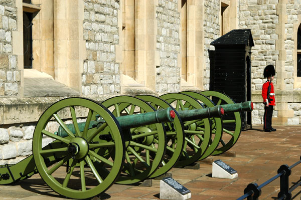 Cannons in front of the Waterloo Barracks