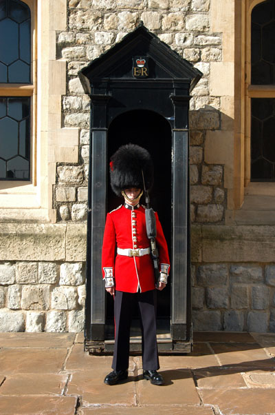 Jewel House guard, Tower of London