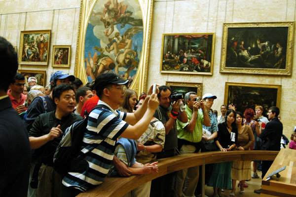 The Mob at the Mona Lisa