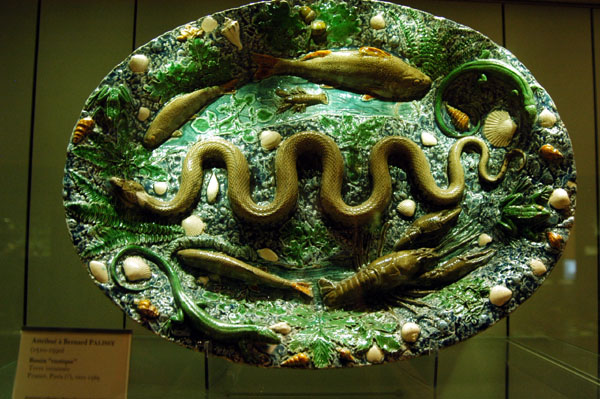 'Rustic' tray attributed to Bernard Palissy, ca 1565