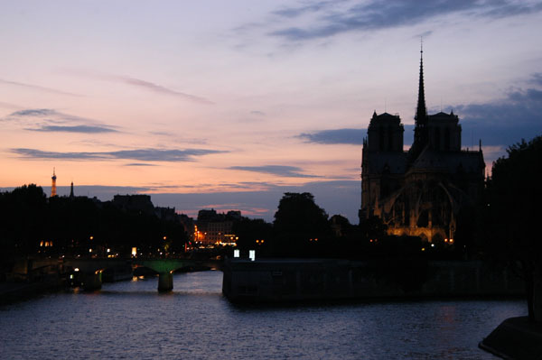 Evening view of Notre Dame, Ile de la Cit and the Seine from Pont de la Tournelle