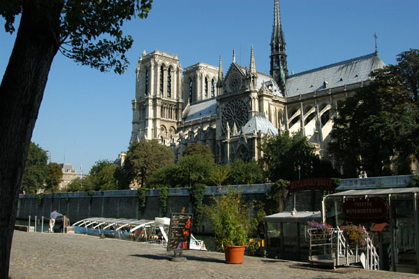 Notre Dame and the river boat docks along the Seine