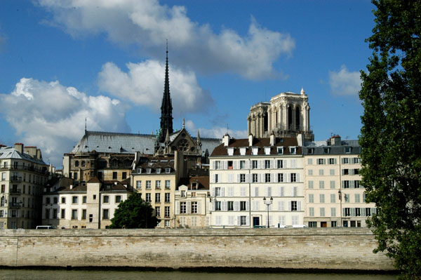 Île de la Cité and Notre Dame from the Rive Droit