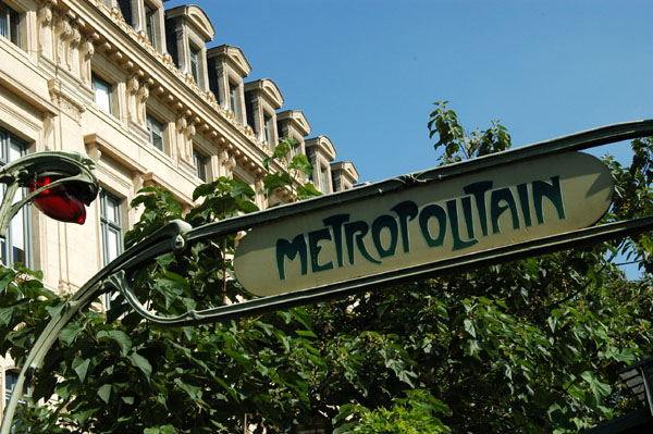 Paris metro station Cit
