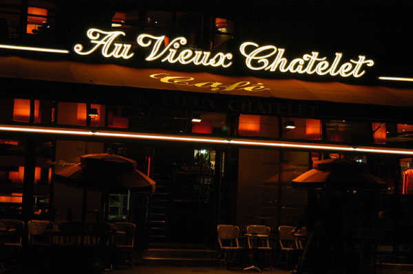 Au Vieux Chtalet near the Thtre Musical de Paris