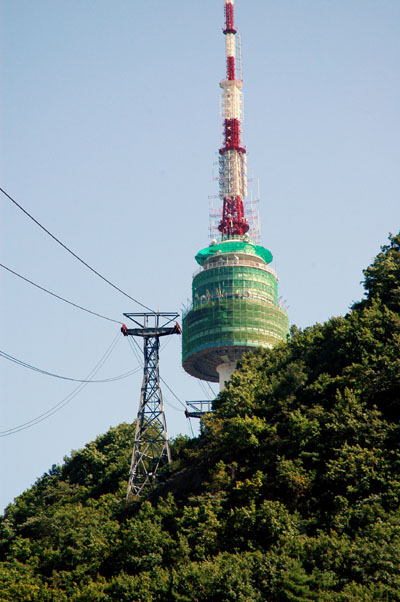 Cable Car and Seoul Tower