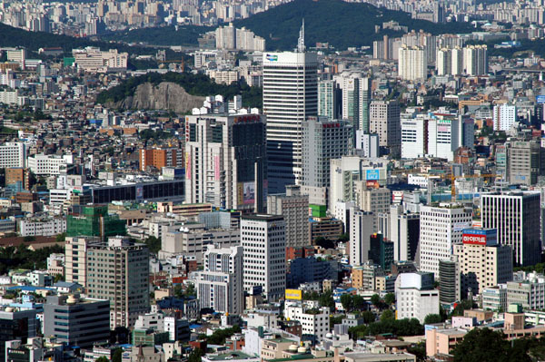 Downtown Seoul from Namsan Park
