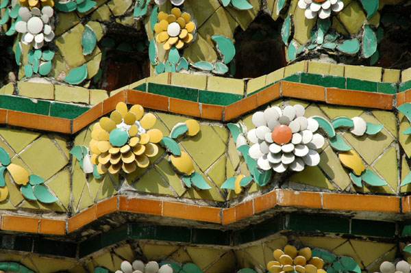 Floral detail, Wat Pho