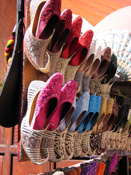 Oriental shoes, Textile Souq