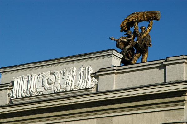 Soviet symbols and art are still found at VDNKh