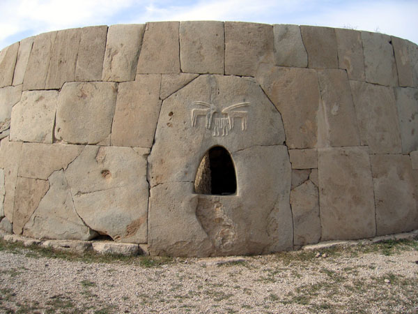 Ancient Tomb, Hili Archaeological Gardens, Al Ain