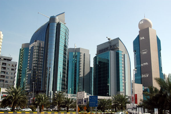 Sheikh Rashid bin Saeed al Maktoum Street, Abu Dhabi